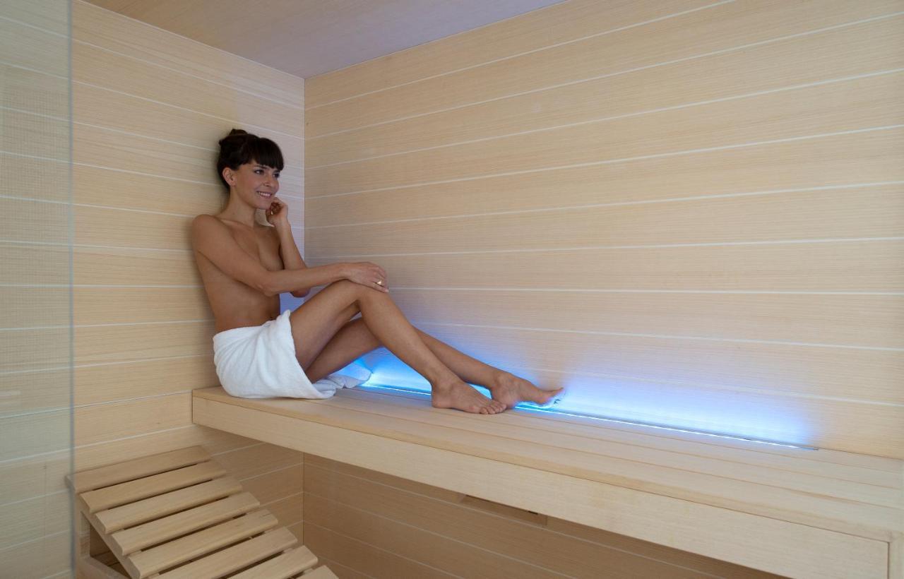 Ahd Rooms Милано Екстериор снимка